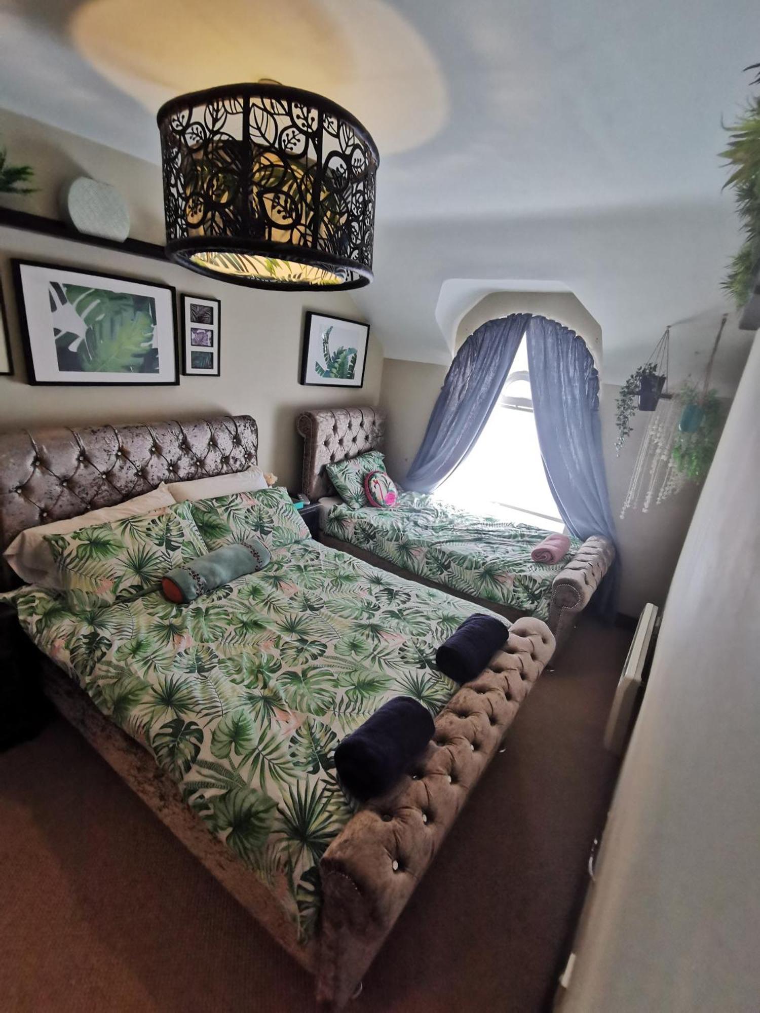 Palm Cove Bundoran Luxurious Sea View Balcony Free Wifi Netflix Sleeps 5 Apartment Exterior foto
